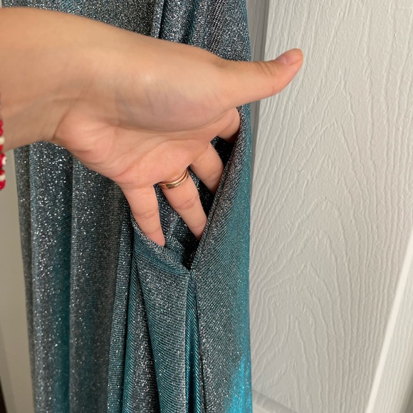 Windsor prom ball gown formal dress - Picture 6 of 10